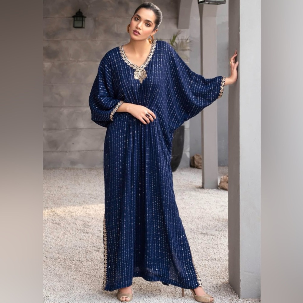 Elegant Navy Blue Kaftan with Gold Accents